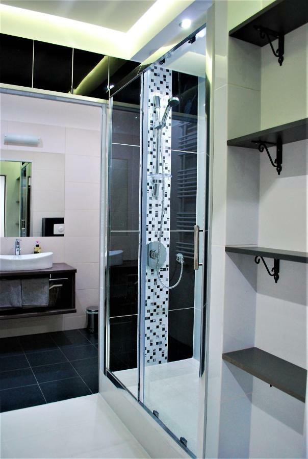 Lux Apartment Center Wroclaw Ngoại thất bức ảnh